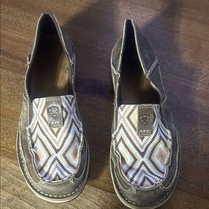 Ariat Women's Tan and Cream Patterned Loafers